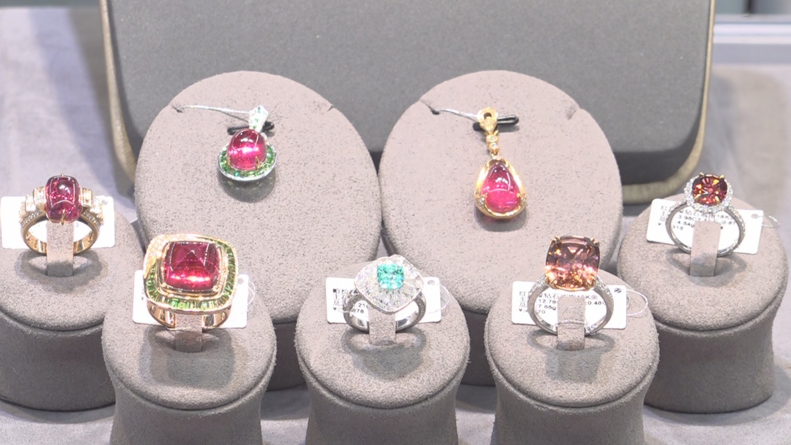 2025北京國(guó)際珠寶展釋放消費(fèi)新風(fēng)，洞見珠寶首飾零售新趨勢(shì)